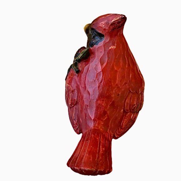 Red Cardinal Bird Figurine Wood Carved Look Resin Holly Pinecones Christmas - Picture 12 of 15